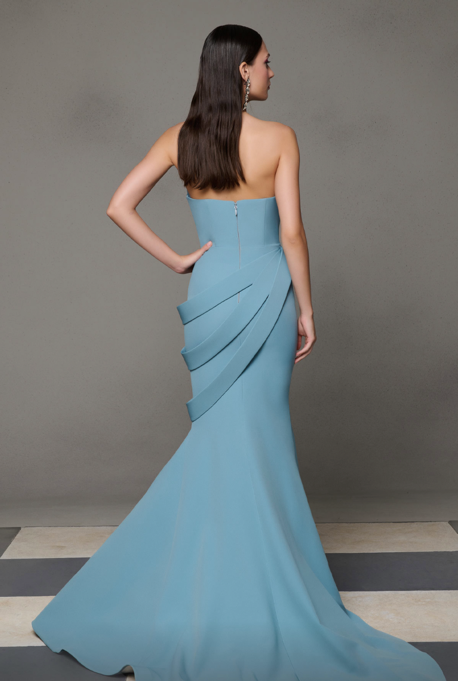 Column Sleeveless Dress