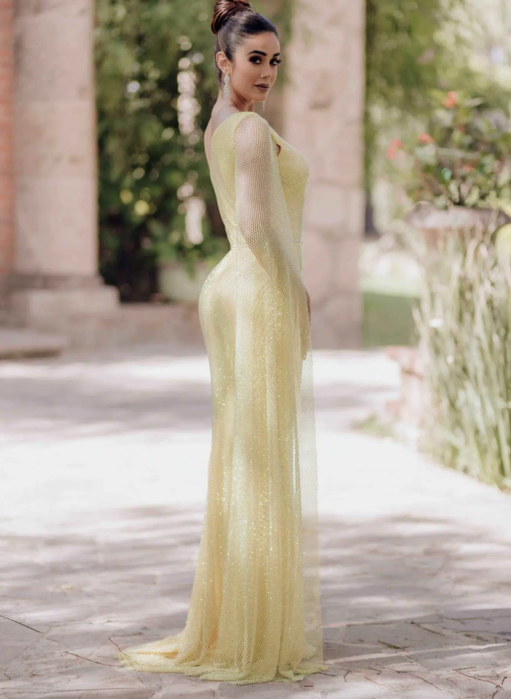 Mermaid one shoulder- 8 Yellow