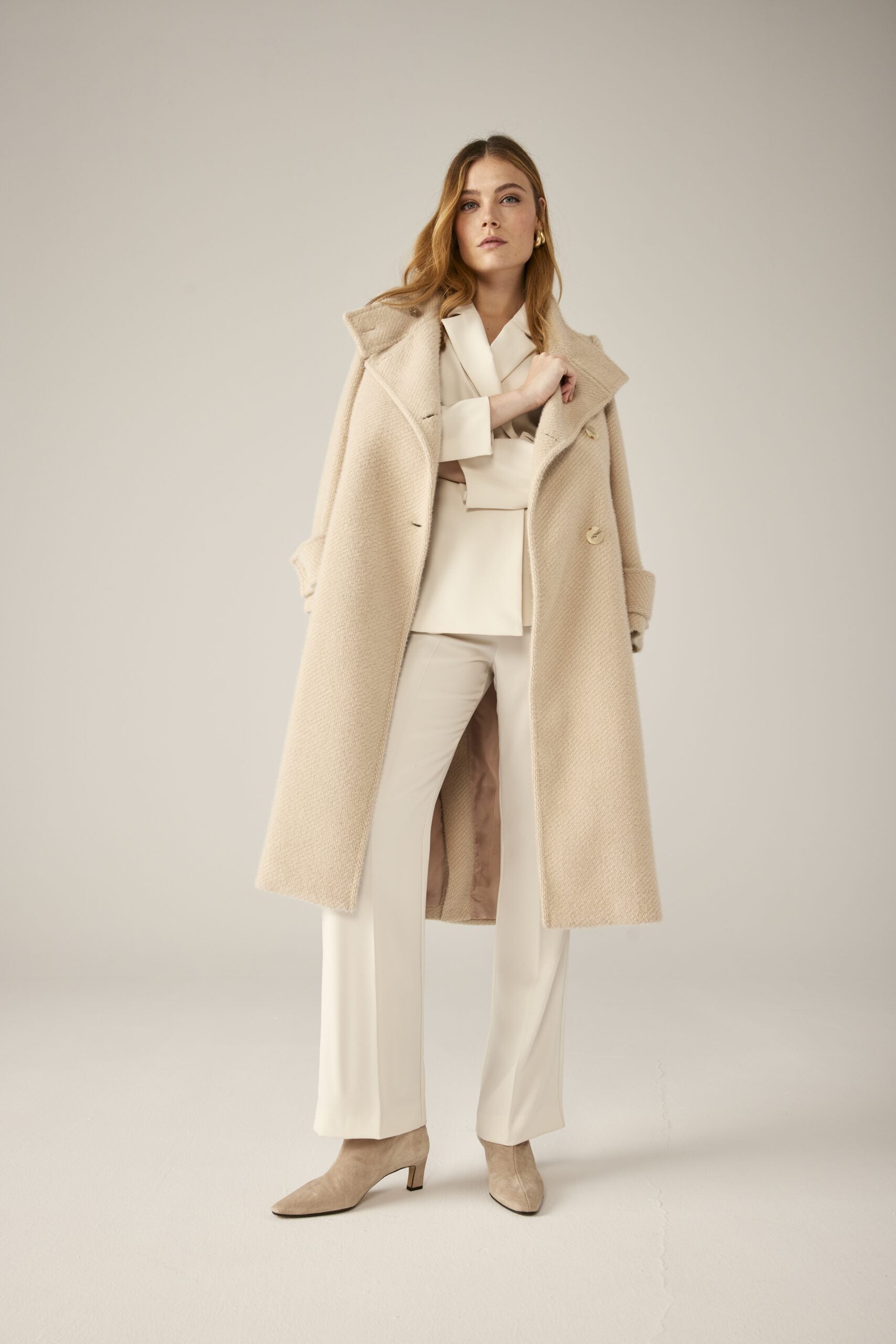 Abrigo laorgo cuello alto- 40 Morado