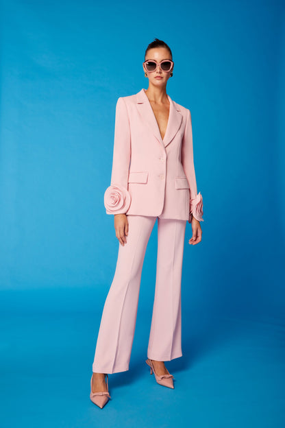 Conj. con flores en manga