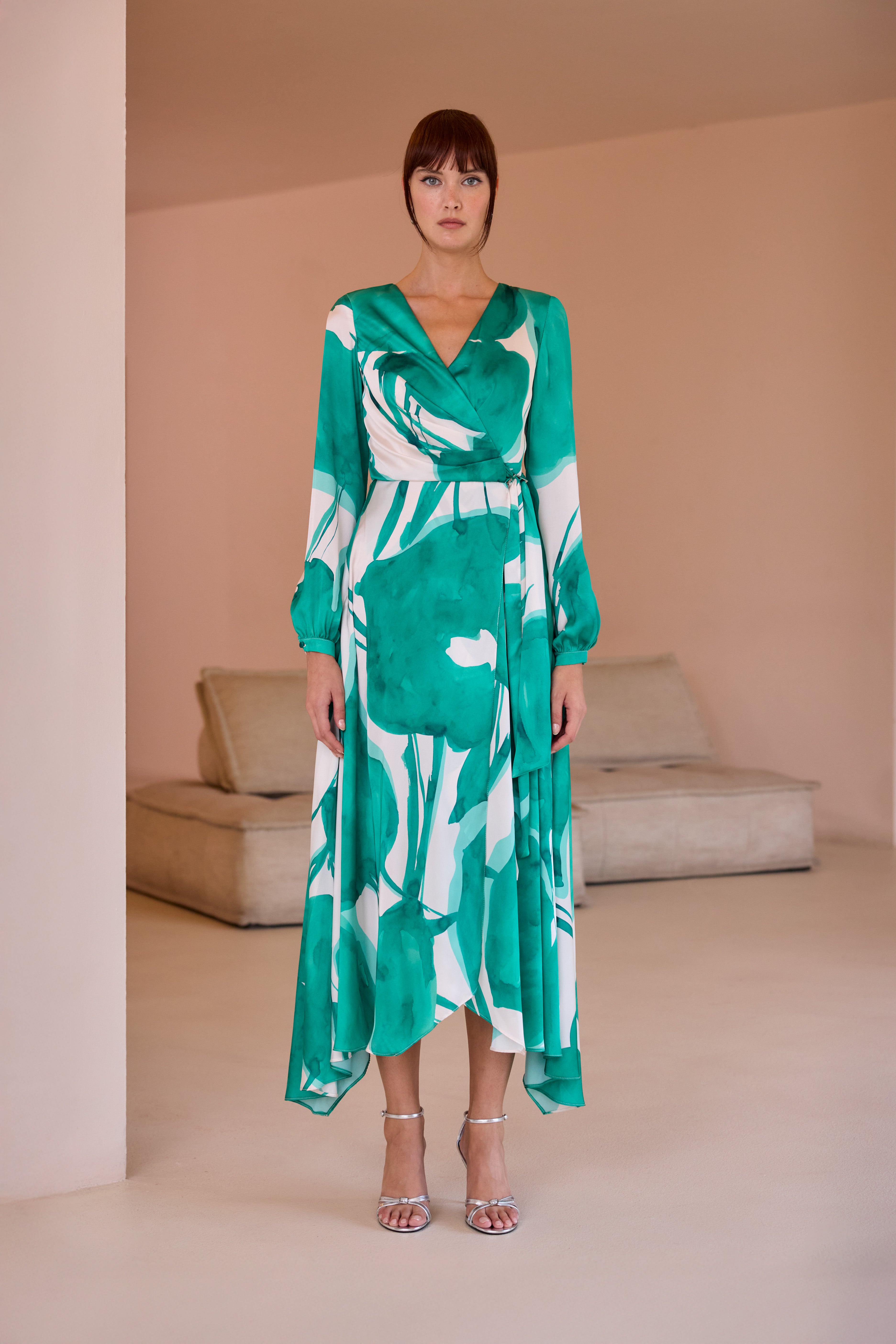 Vestido Verde Midi con manga larga