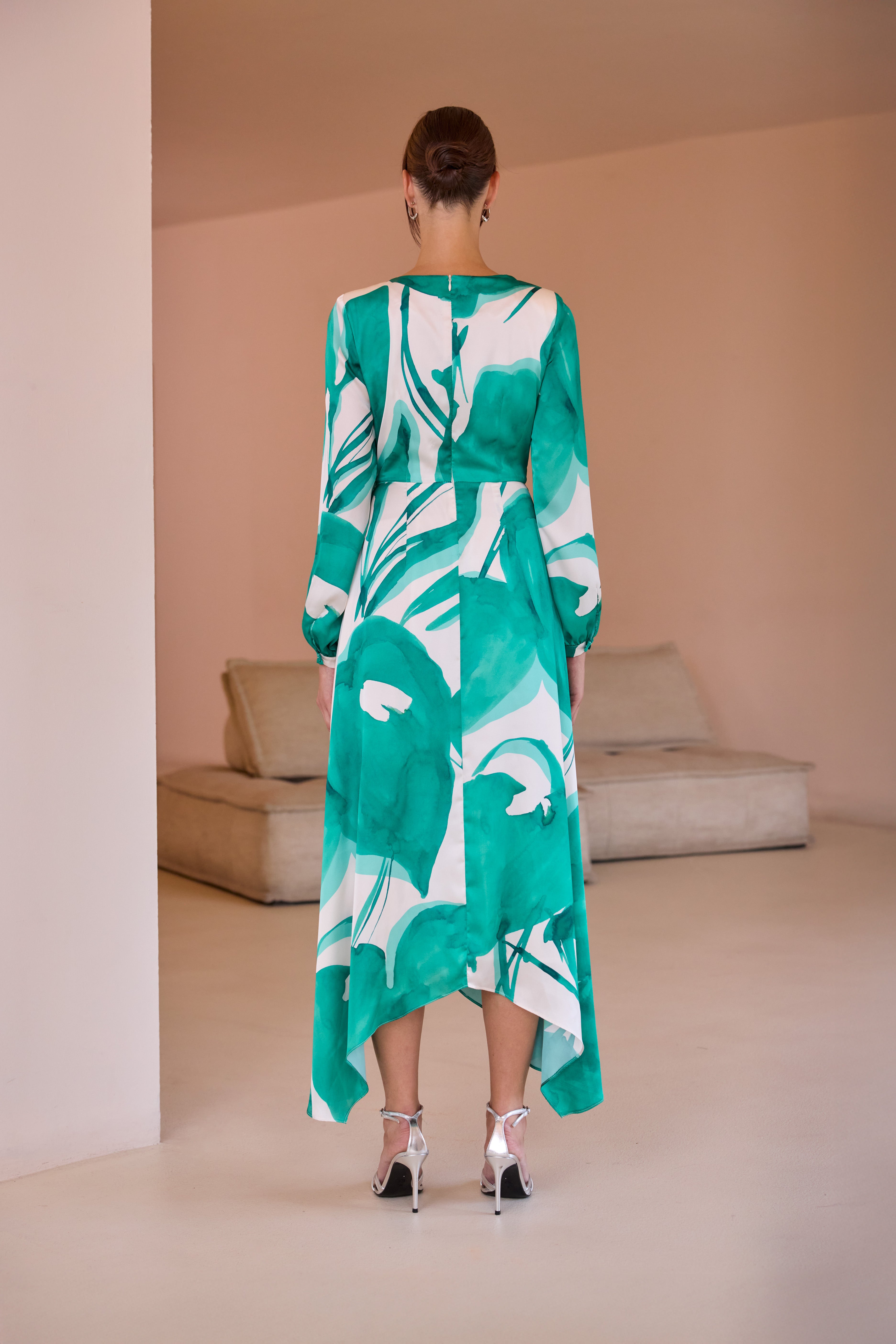 Vestido Verde Midi con manga larga