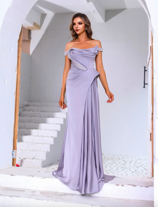 Strapples off shoulder