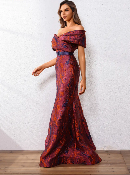 Strapless brocado