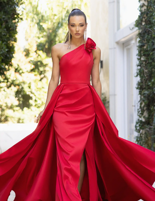 One Shoulder Strech- 4 Red