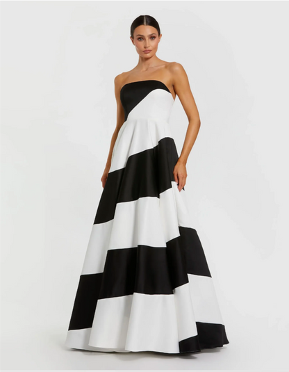 Vestido de satin straple a rayas