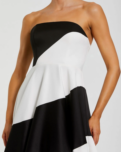 Vestido de satin straple a rayas