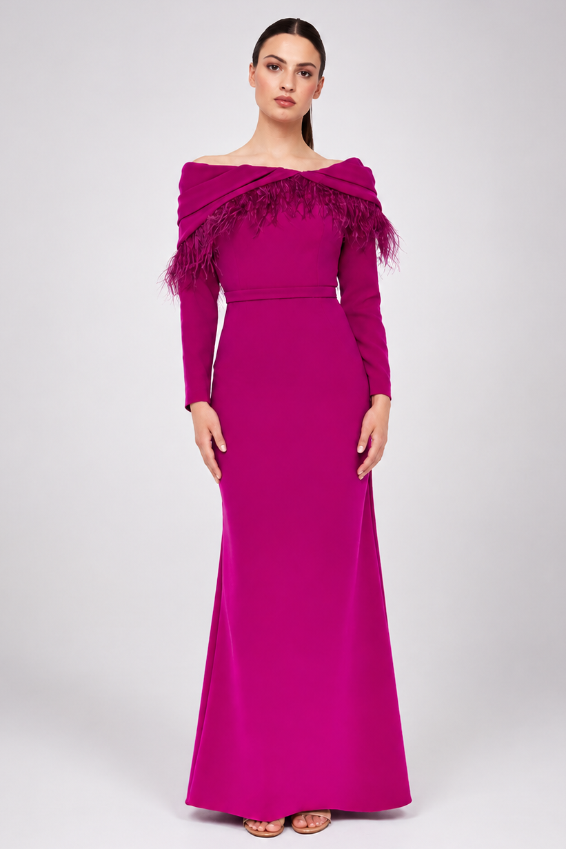 Vestido Strapless Con Capa