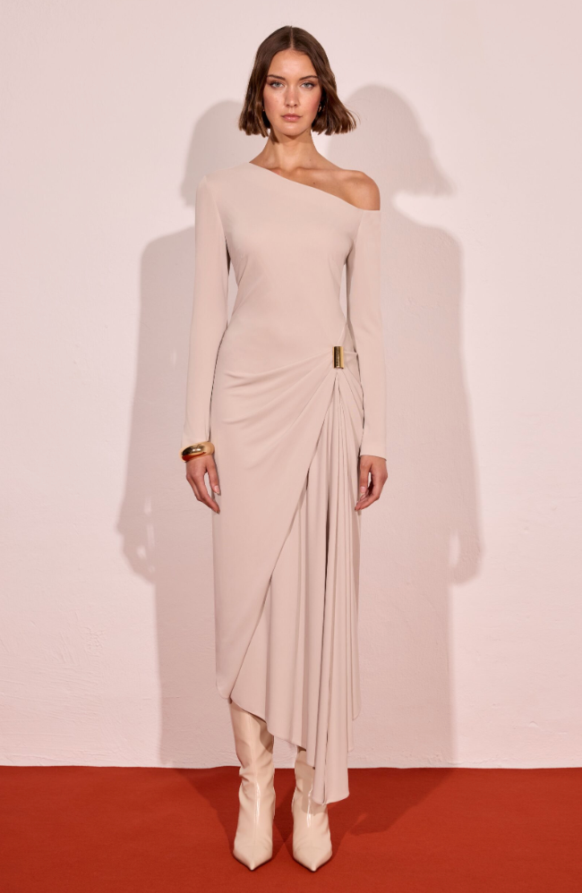 Vestido Asimetrico Midi